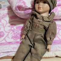 Bambola di porcellana vintage 