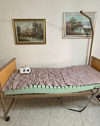 letto ospedaliero 