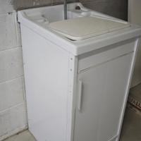 LAVATOIO  44.2X52.5 APERTURA SX PVC BIANCA