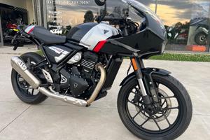 TRIUMPH Thruxton 400
