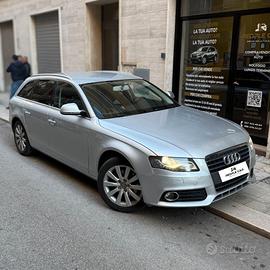 Audi A4 2.0 TDI 143CV **CAMBIO AUTOMATICO**