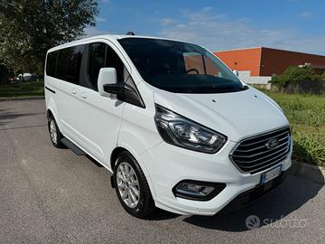 Ford Tourneo Custom Titatium MHEV