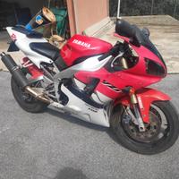 Yamaha YZF R1 - 1999