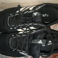 scarpe atletica  chiodate 