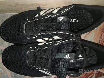 scarpe atletica  chiodate 