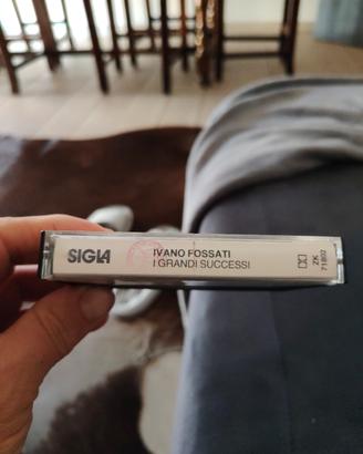 audiocassetta di ivano fossati degli anni 80