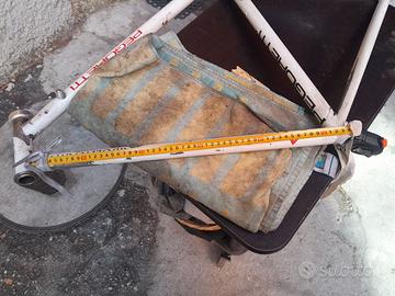 Bicicletta corsa Pegoretti anni 90