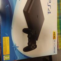 PlayStation 4 + 2 giochi