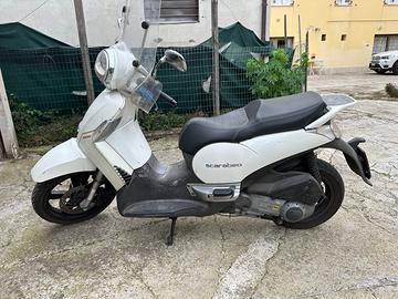 Aprilia Scarabeo