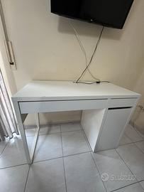 Scrivani ikea