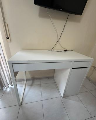 Scrivani ikea