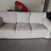 Divano  + mobili in omaggio