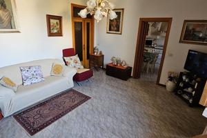 Appartamento con ingresso indipendente