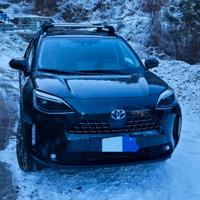 yaris cross awd lounge