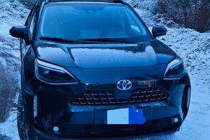 yaris cross awd lounge