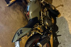 Ducati monster 750