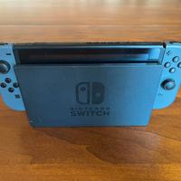 Nintendo Switch (2019) + accessori + custodia