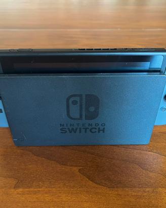 Nintendo Switch (2019) + accessori + custodia