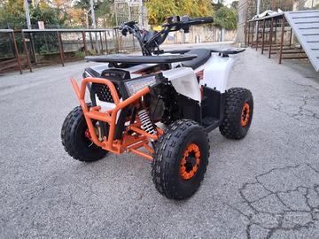 QUAD 125 RUOTE 6 CON PORTAPACCHI WHITE