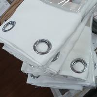 tende coprenti in diversi colori 