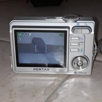 Fotocamera Pentax, modello anni 2000