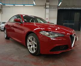 Alfa Romeo Giulia 2.0 Turbo 200 CV AT8 Super