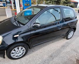 Toyota Yaris 1.0i 16V cat 3 porte '03