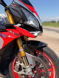 Aprilia tuono v4 factory