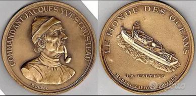 Medaglione comandante jacques yves cousteau