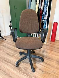 Sedie ergonomica da ufficio regolabile nuova
