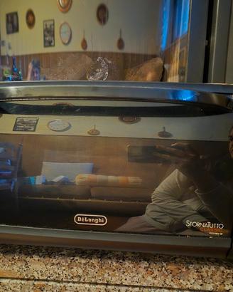 fornetto DeLonghi Sfornatutto 