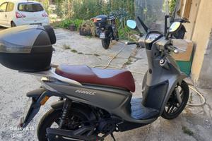 Kymco People S 150