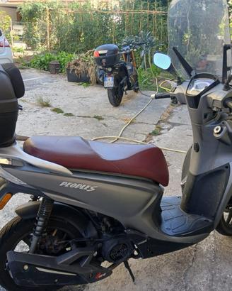 Kymco People S 150