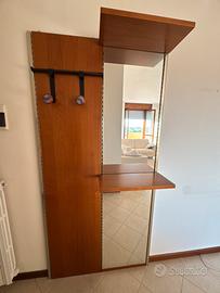 Mobile ingresso in legno con specchio