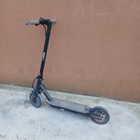 monopattino elettrico
