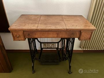 Antica macchina da cucire NECCHI