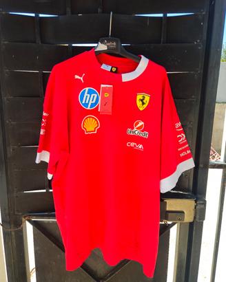 T shirt ferrari stagione 2025 originale
