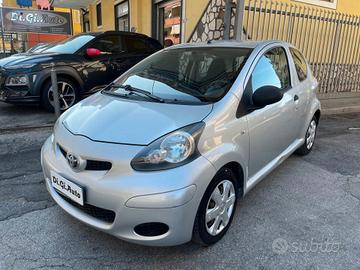 Toyota Aygo 1.0 12V VVT-i 3 porte Connect