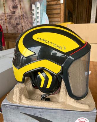 Casco Forestale PROTOS modello da Arboricoltore
