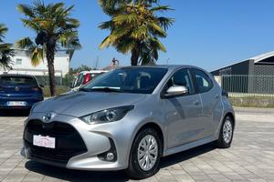 Toyota Yaris 1.5 Hybrid 5 porte Business FINANZIAB