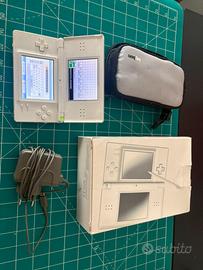 Nintendo ds lite bianca con scatola