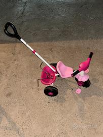 Bicicletta monopattino triciclo e trattore