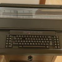 macchina da scrivere elettrica Olivetti et 111