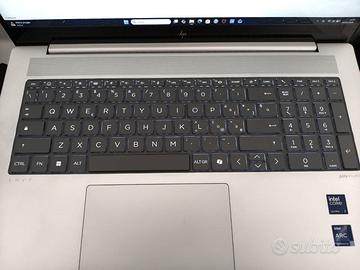 HP Envy 17 Intel Core 7 155H - 32GB Ram - 1 TB SSD