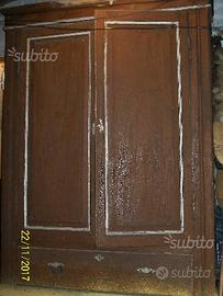 Armadio fatto a mano