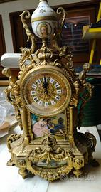 Orologio antico da tavolo  in bronzo dorato 