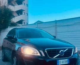 Volvo XC60 R-Designe AWD 205CV MOTORE PERFETTO