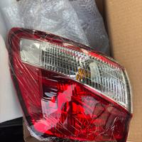 Fanale posteriore sinistro Nissan Qashqai J10 SUV