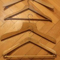 15 Appendini grucce vintage in legno
