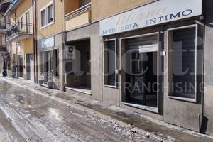 Negozio Castel di Sangro [C1 FCCNTN H1VCG]